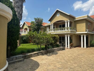 GACURIRO HOUSE FOR RENT