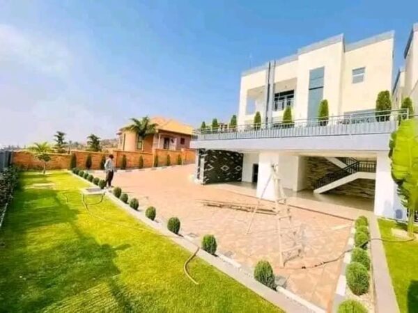 Furnished House for rent in Rebero - Image 3