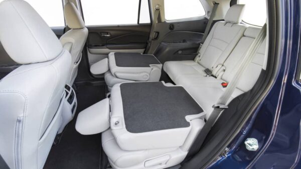 Honda Pilot(Black)-RAI.....I - Image 2