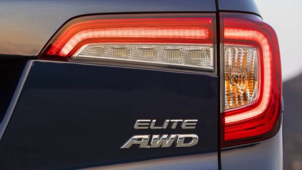 Honda Pilot(Black)-RAI.....I - Image 3